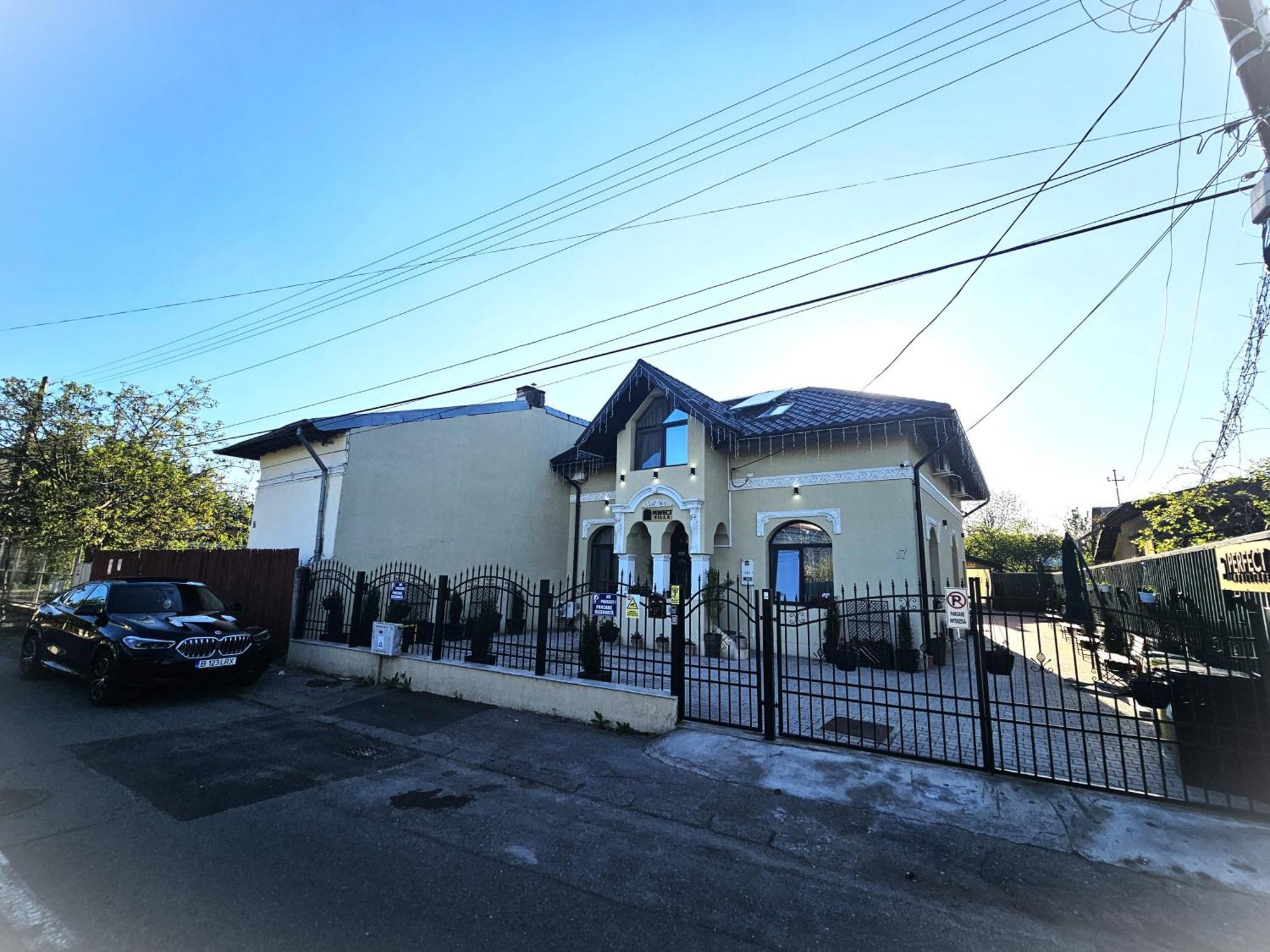 Perfect Villa Ploiesti Bagian luar foto